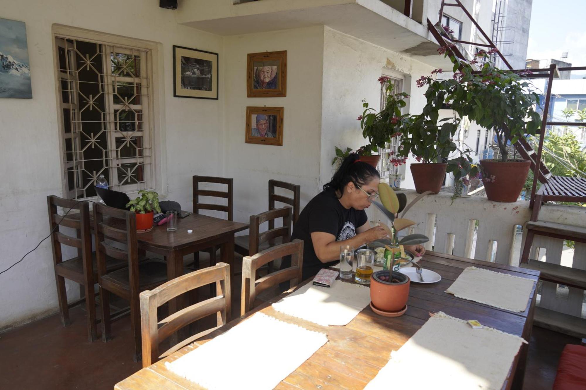 Cocina Mitho Chha BNB Katmandú Exterior foto