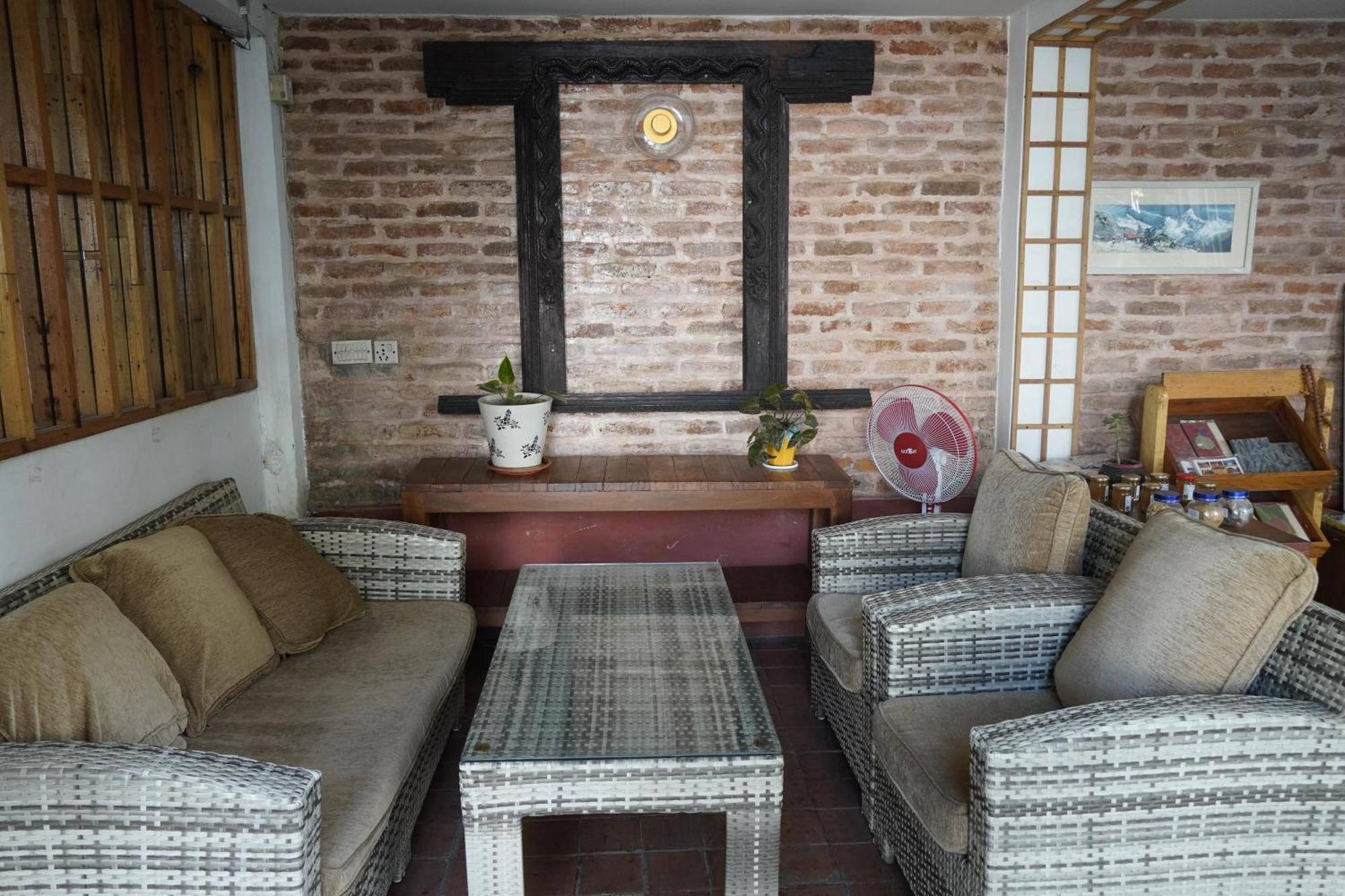 Cocina Mitho Chha BNB Katmandú Exterior foto